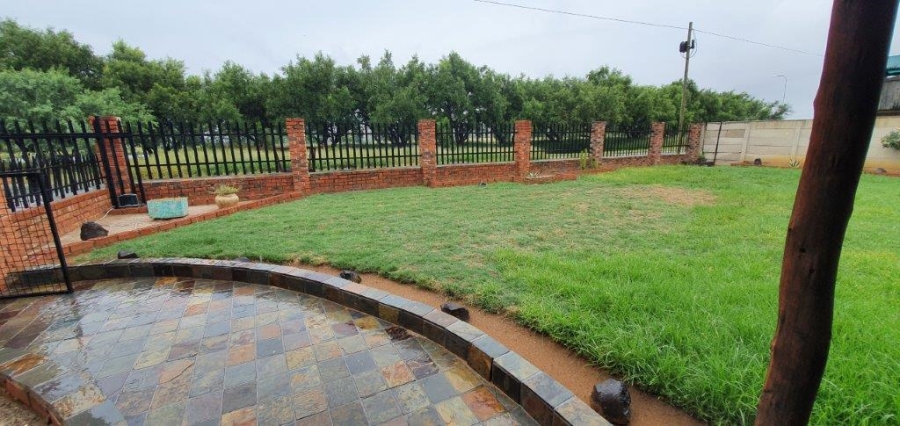 3 Bedroom Property for Sale in Odendaalsrus Free State